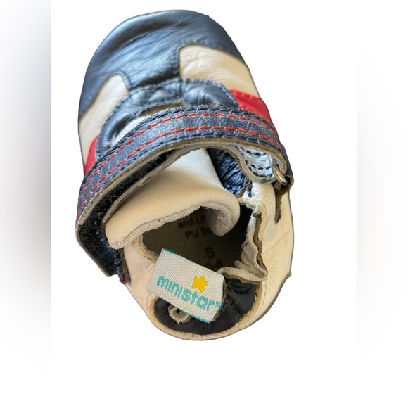 Ministar baby crib shoes leather uppers and lining small 0-6 months - Picture 2 of 4